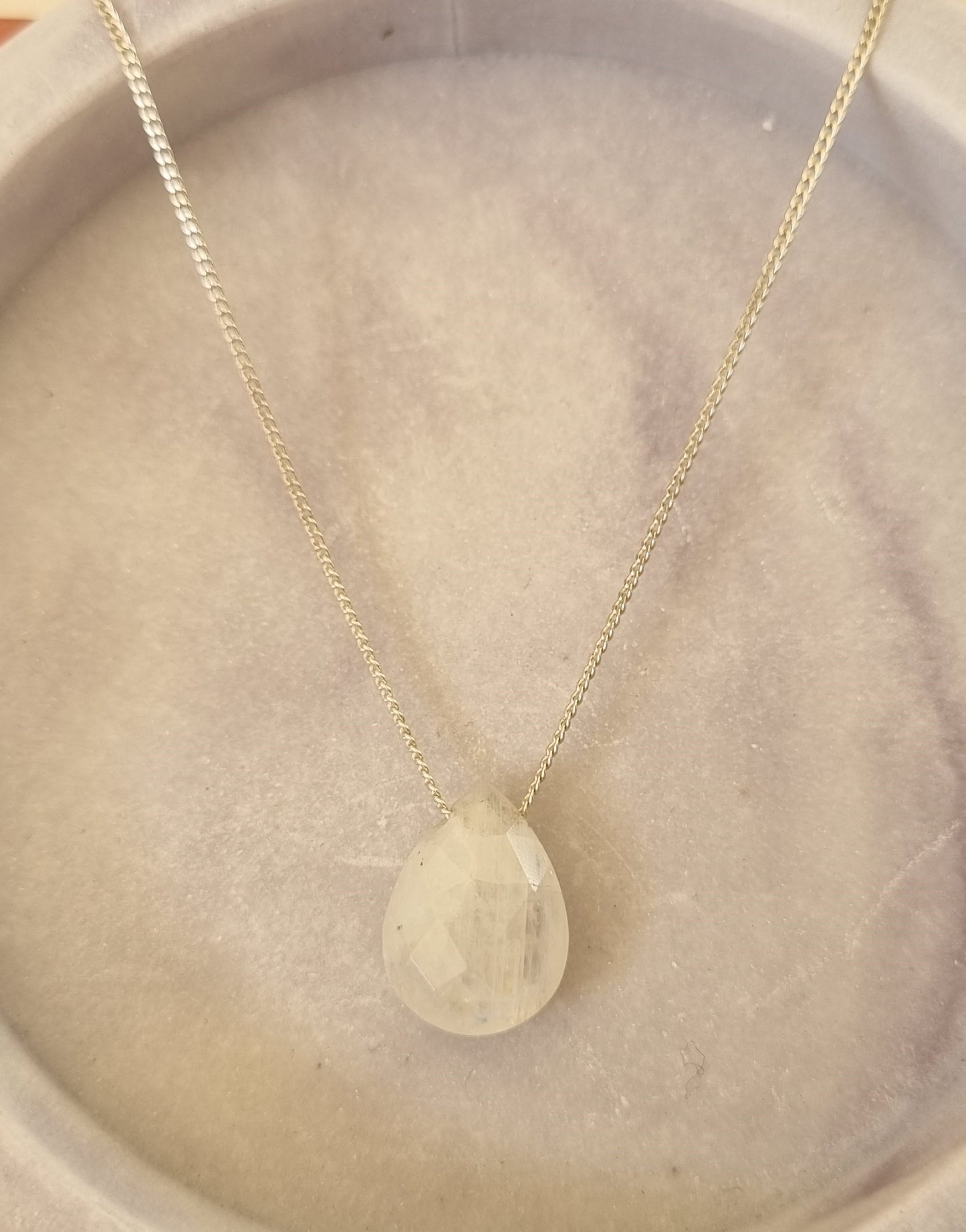 Moonstone on chain