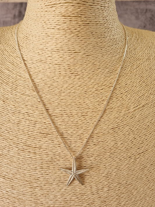 Starfish pendant on chain