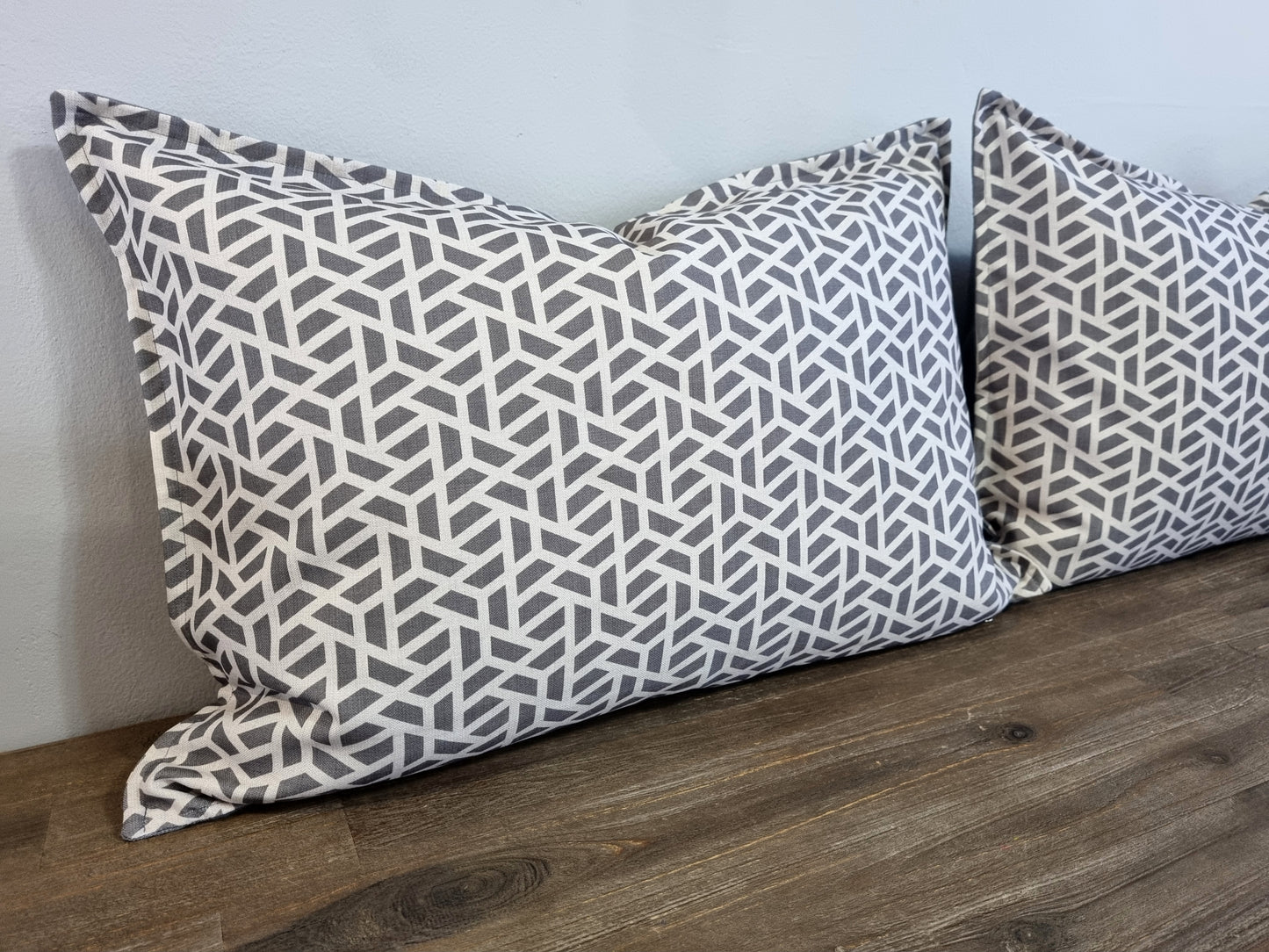 Scatter Cushion - Geometric Pattern 60x40cm