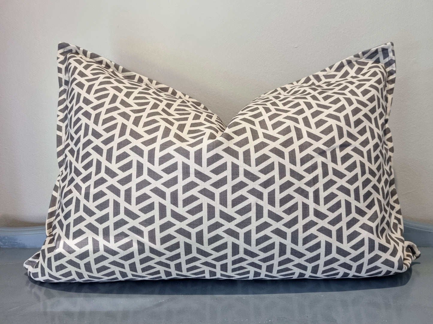 Scatter Cushion - Geometric Pattern 60x40cm