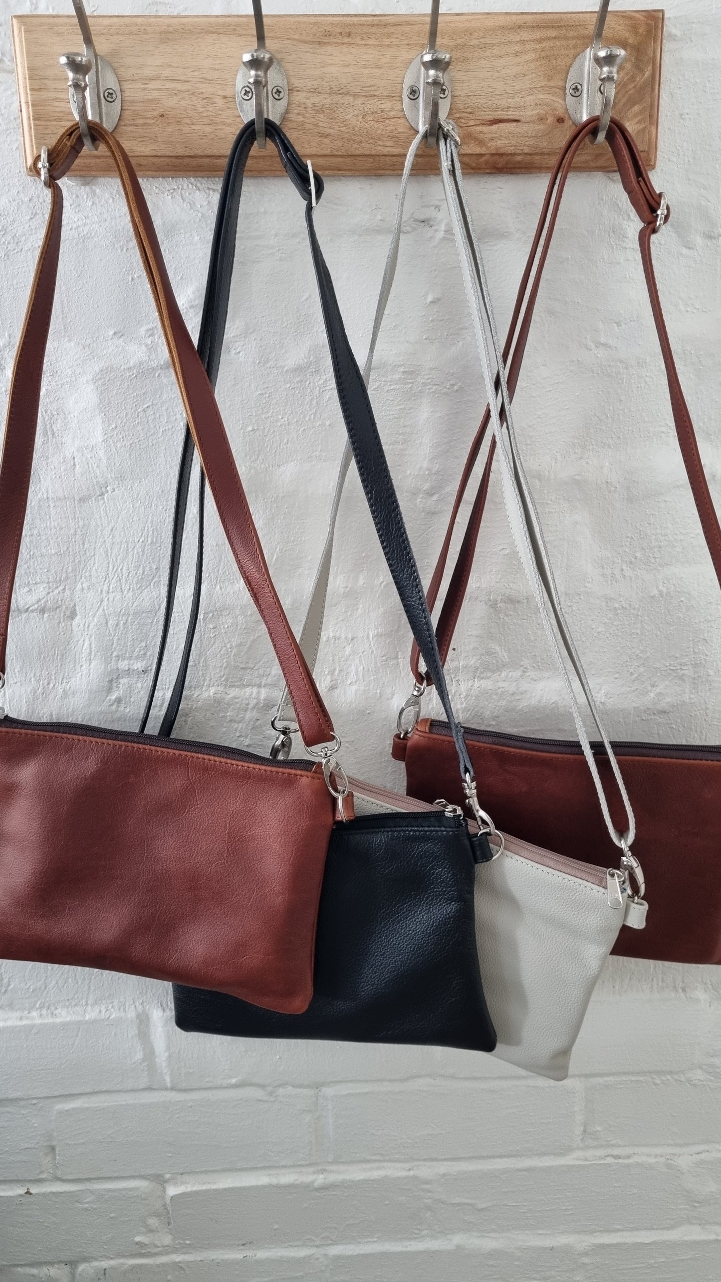 Genuine leather Cream Bag 008