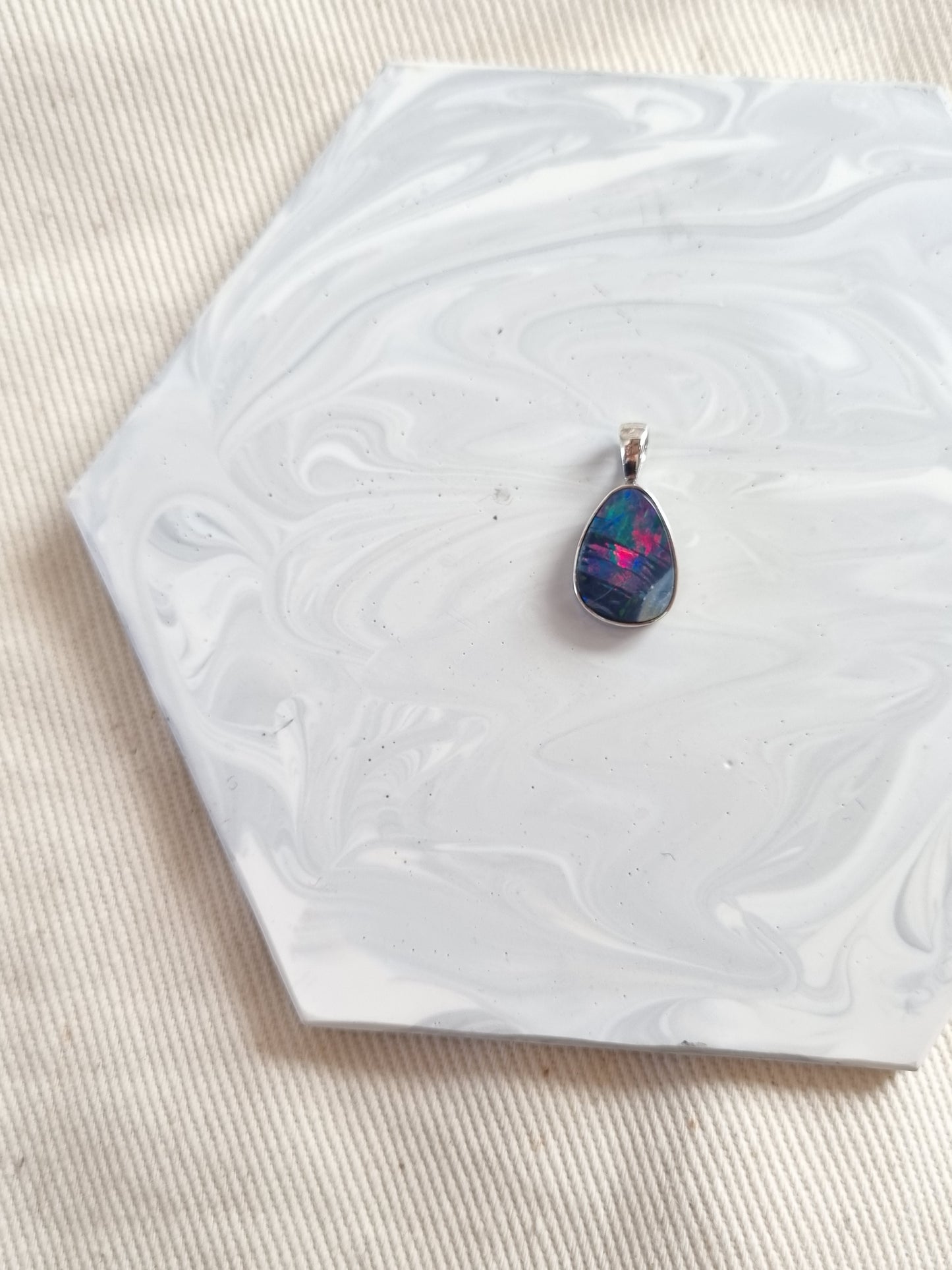 Opal pendant