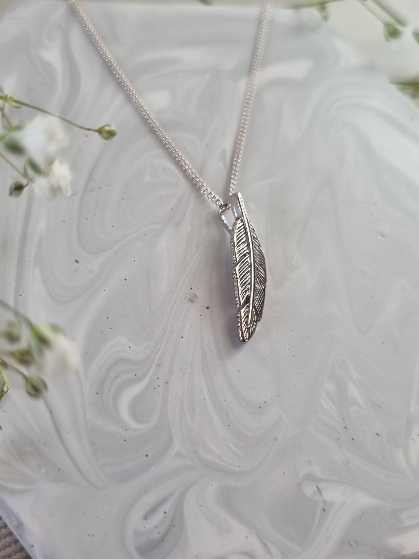 Feather pendant 22mm