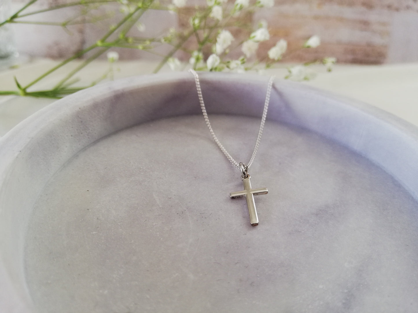 Cross pendant