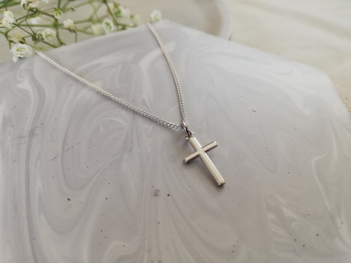 Cross pendant