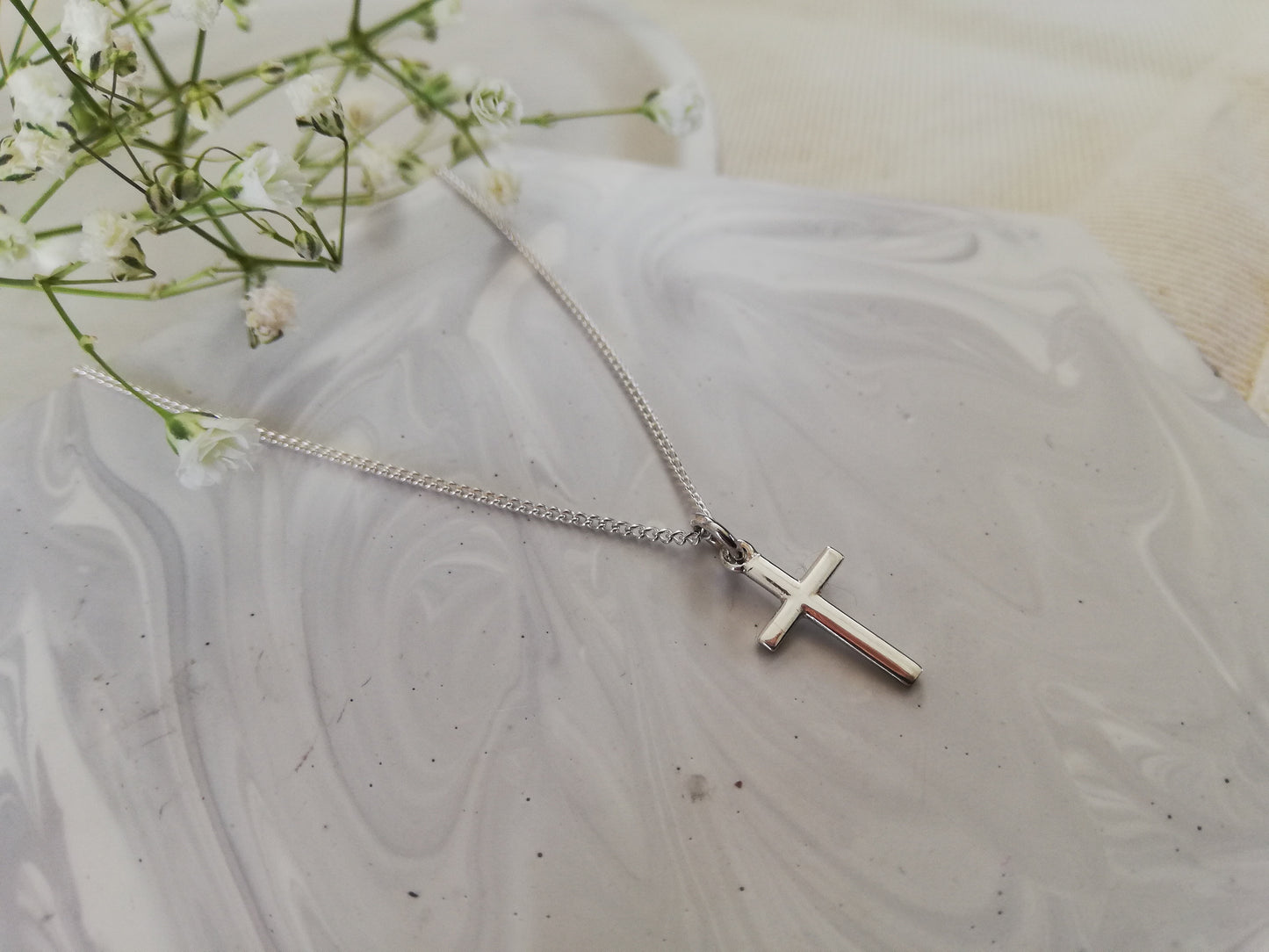 Cross pendant