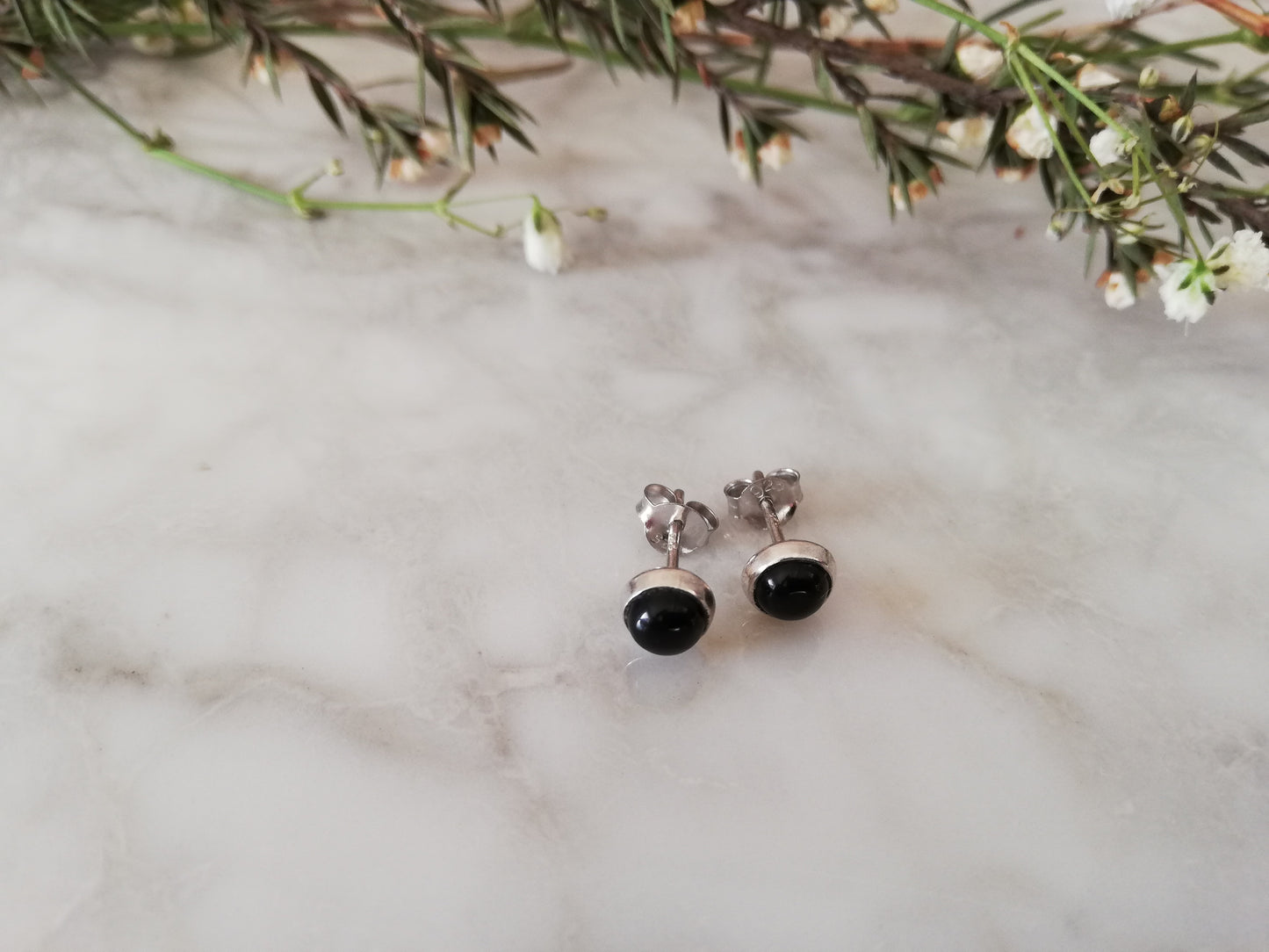 Onyx studs