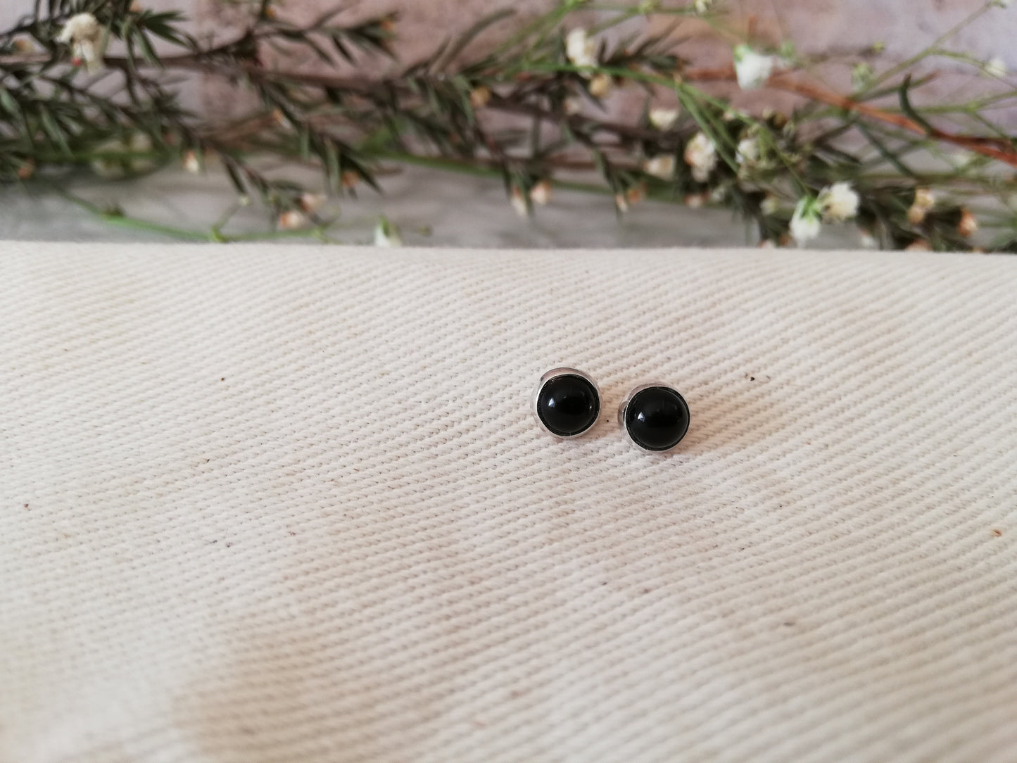 Onyx studs