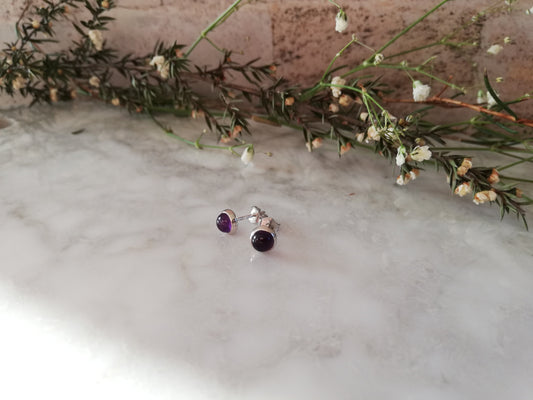 Amethyst studs