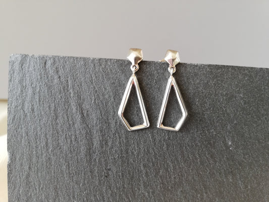 Geometric dangle earrings