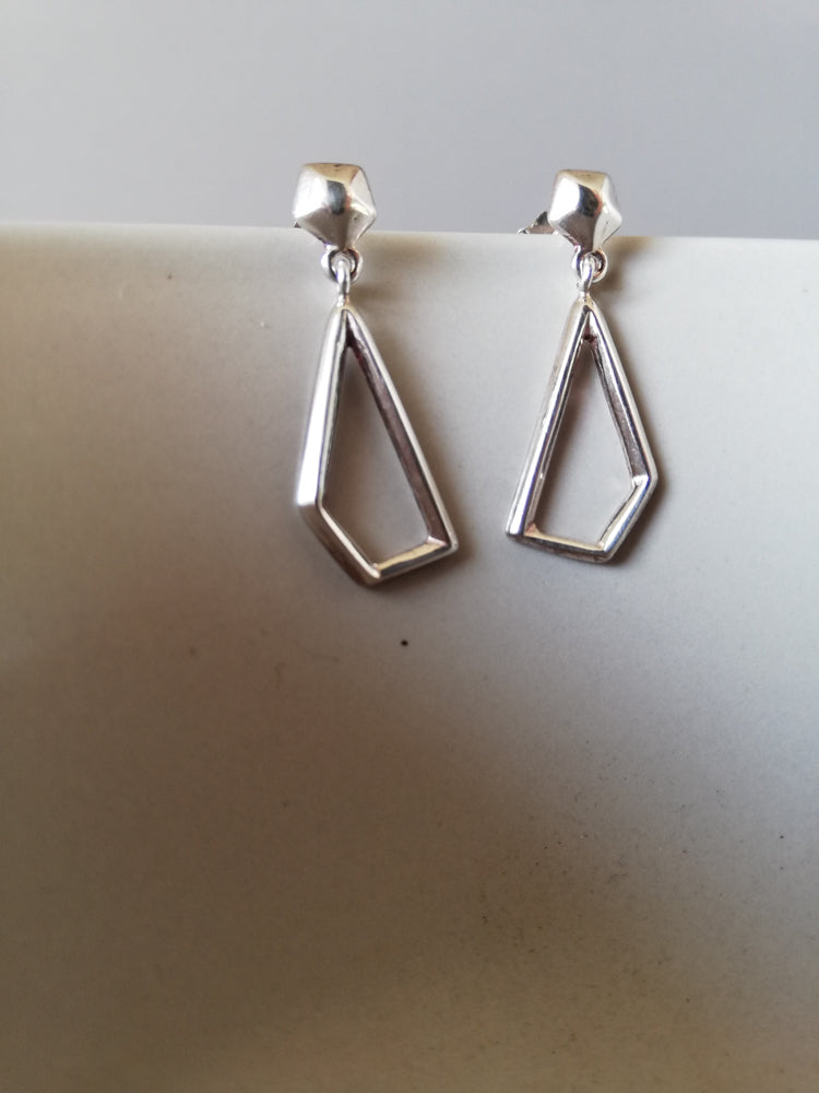 Geometric dangle earrings